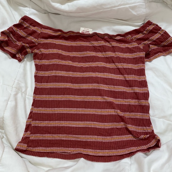 Off the Shoulder Tank - Picture 3 of 3